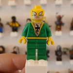 Íman Iron Fist - Fato (Marvel)