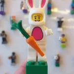 Íman Bunny Suit Guy