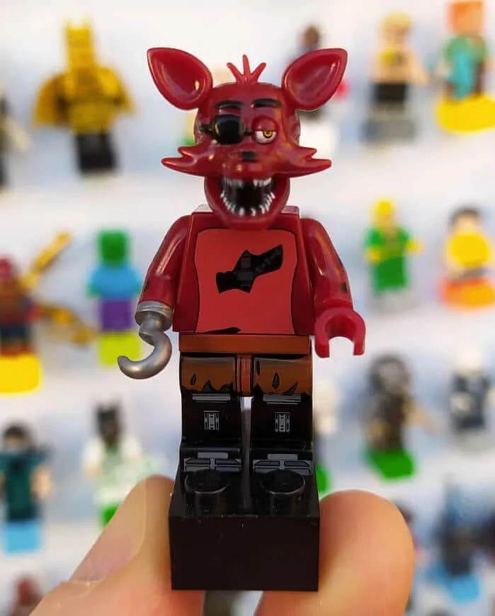 iman-foxy-five-nights-at-freddys.webp