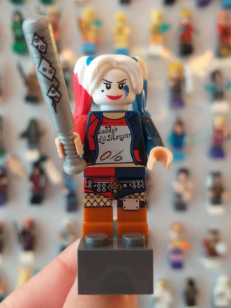 Íman Harley Quinn (DC)