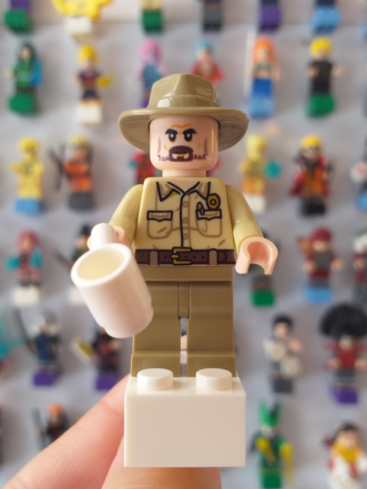 Íman Jim Hopper (Stranger Things)