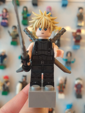 Íman Cloud Strife (Final Fantasy)