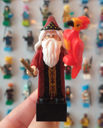 Íman Dumbledore com Fawkes (Harry Potter)